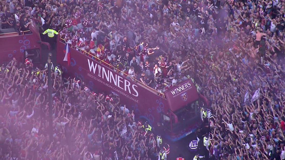 WOW! Fans have lined the streets for West Ham's trophy parade 😍😍
