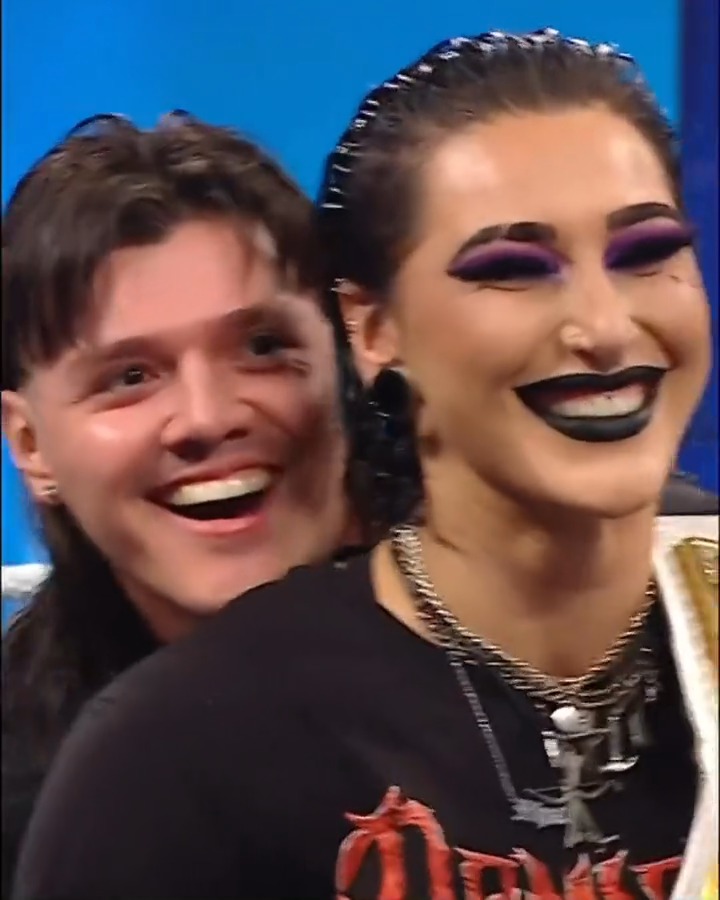 How can you not love them?! 😍 RheaRipley_WWE Dominik