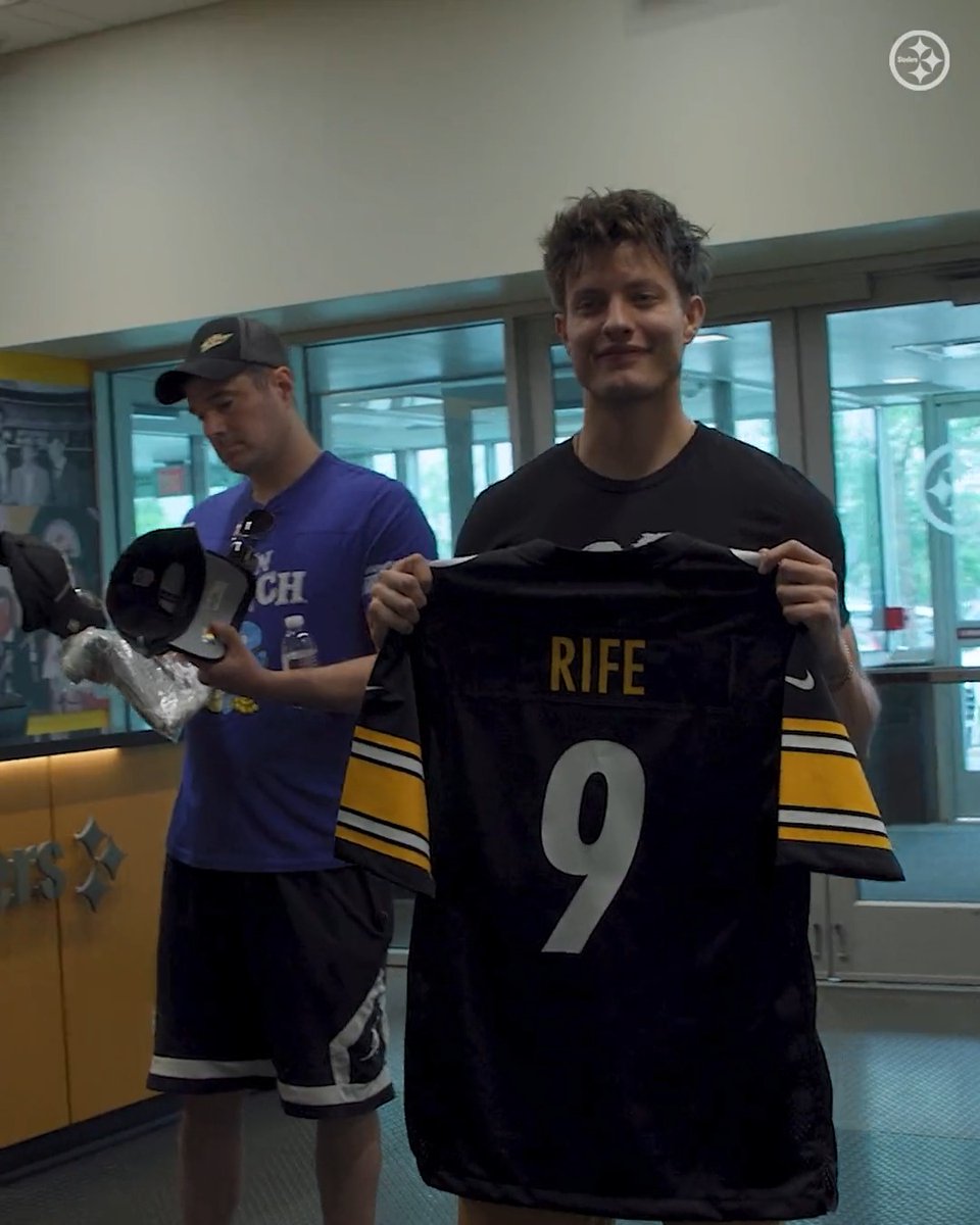 The crossover you never knew you needed 🤝 Matt Rife