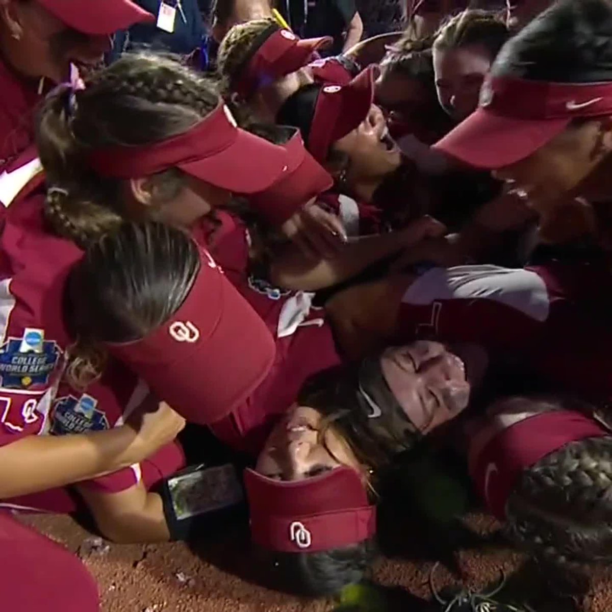 Oklahoma Softball was lights out to secure its SEVENTH championship 🏆