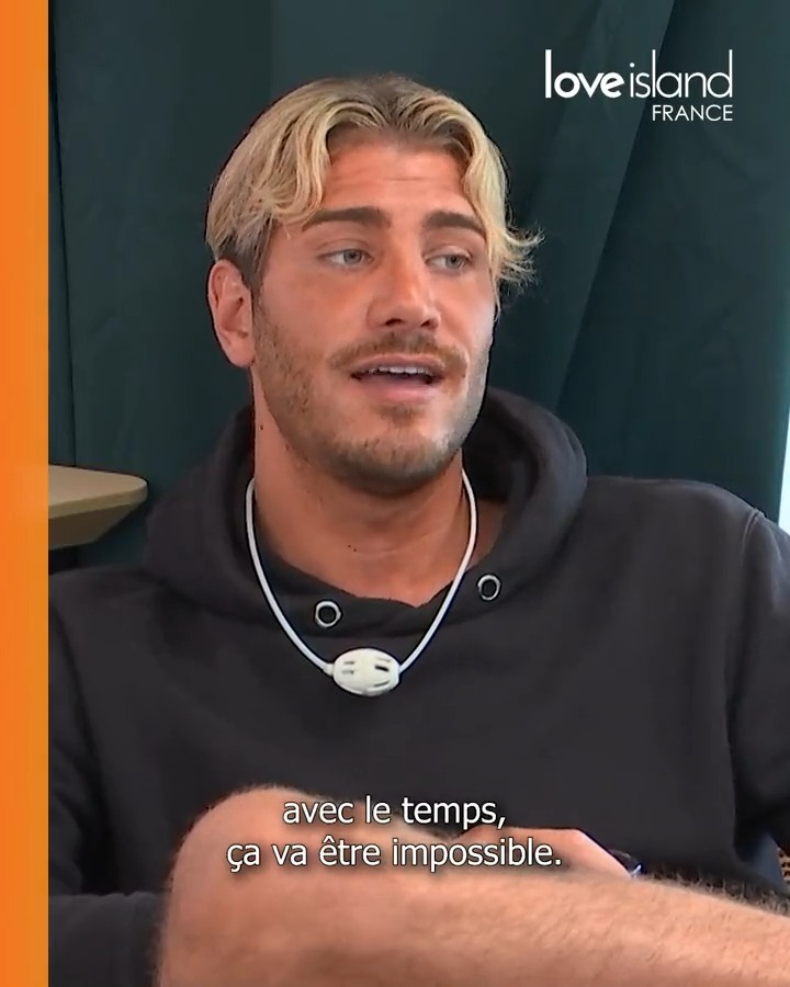 "Je pourrais miser tout mon compte bancaire qu'ils vont se quitter tôt ou tard" 😒🥱 Pour Nicolo, le couple de Cindy et Edgar ne survivra pas. Et il ne se prive pas de le dire ! #REPLAY #LoveIslandFr ▶