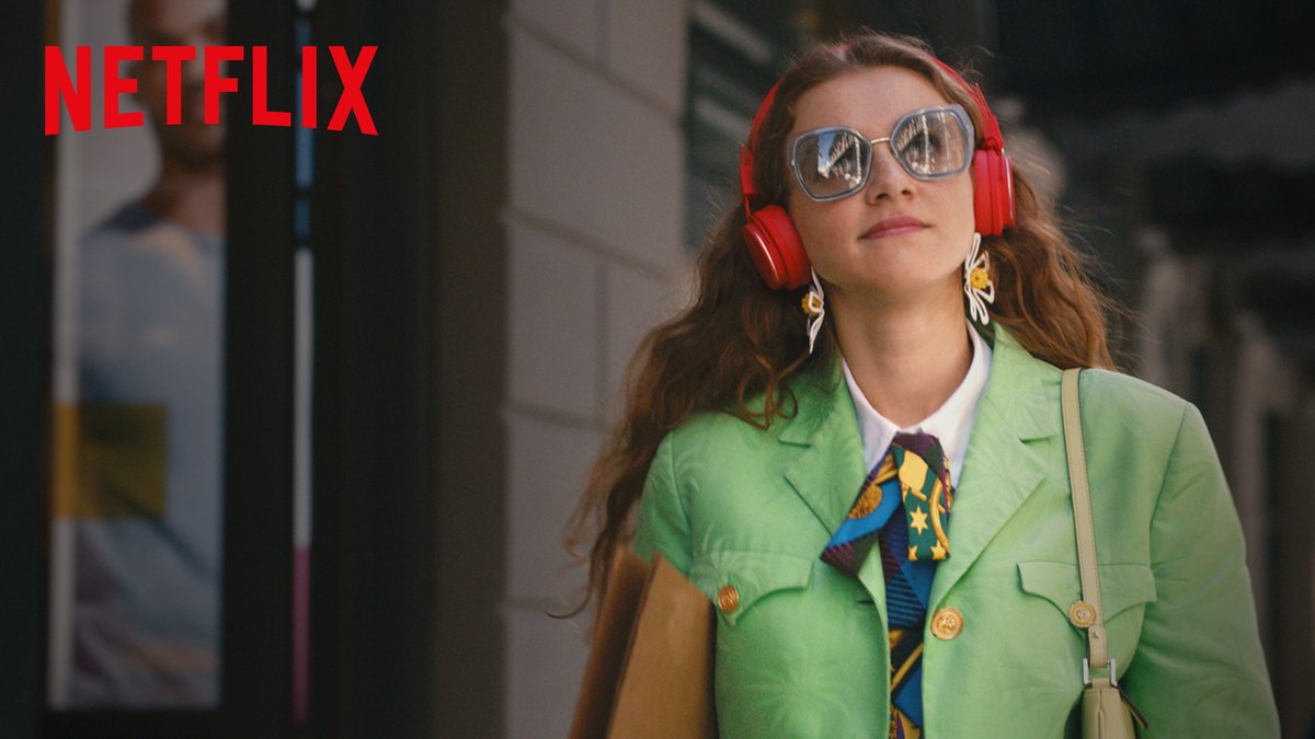 Sahiden kült. Merve Kült. Sokağın sesi. Şimdi sadece Netflix'te.