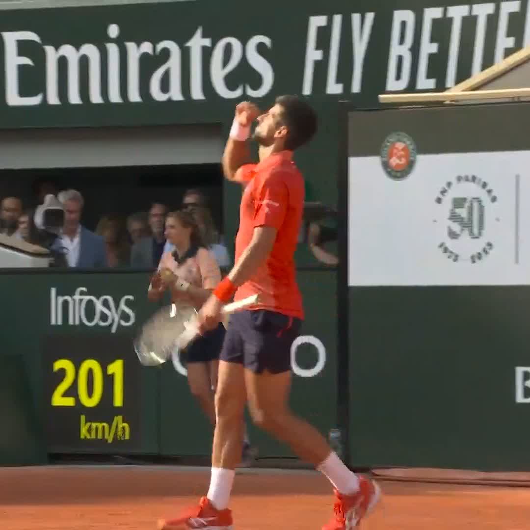 Never doubt Novak 💪🇷🇸 Novak Djokovic gets the better of Alcaraz 6-3, 5-7, 6-1, 6-1 to reach a 34th Grand Slam final. #RolandGarros