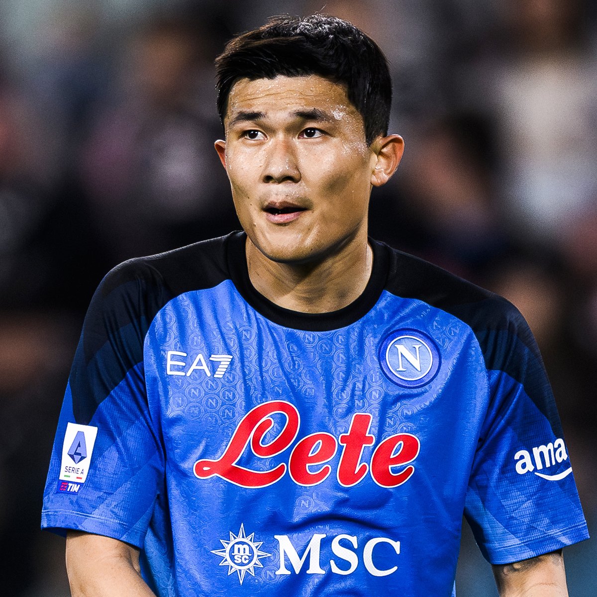 BREAKING! Manchester United have made it clear to the representatives of Napoli defender Kim Min-Jae they are interested in signing him.