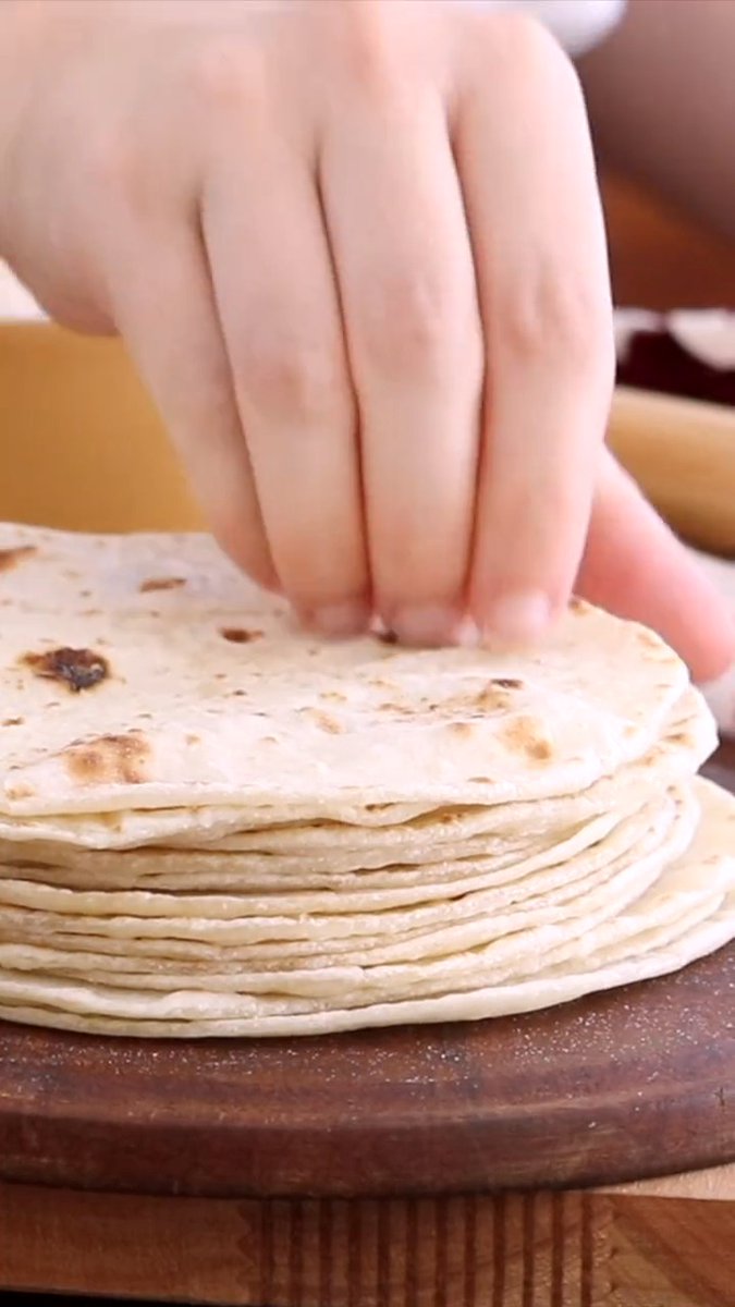 Cómo hacer "Rapiditas" Caseras o Tortillas de Harina, es muy simple y te lo mostramos paso a paso 🫓👌🏼