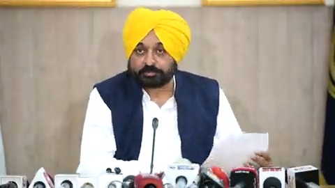 ਚਿੱਟ ਫੰਡ ਕੰਪਨੀਆਂ ਜੋ ਲੋਕਾਂ ਦੇ ਖੂਨ ਪਸੀਨੇ ਦੀ ਕਮਾਈ ਦੇ ਲੱਖਾਂ ਕਰੋੜਾਂ ਉਡਾ ਕੇ ਲੈ ਗਏ…ਉਹਨਾਂ ਖਿਲਾਫ਼ ਸਖ਼ਤੀ ਨਾਲ ਸਰਕਾਰ ਪੇਸ਼ ਆਵੇਗੀ…10 ਸਾਲ ਦੀ ਸਜ਼ਾ ਦਾ ਕਨੂੰਨ ਅਸੀਂ ਪੰਜਾਬ ਵਿਧਾਨ ਸਭਾ ‘ਚ ਲੈਕੇ ਆਵਾਂਗੇ…