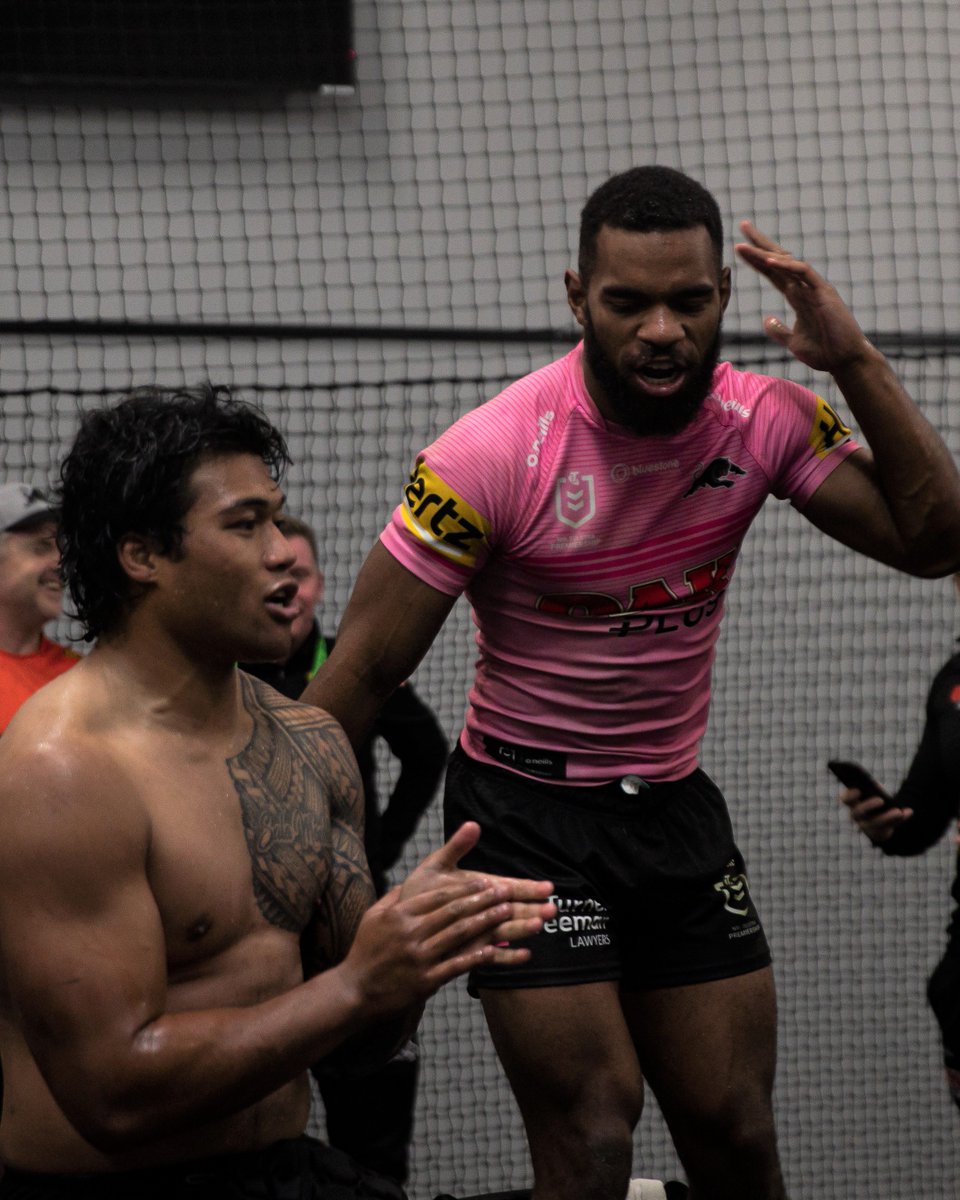 Celebrating 8 on the trot against the Chooks 🎉 #pantherpride 🐾