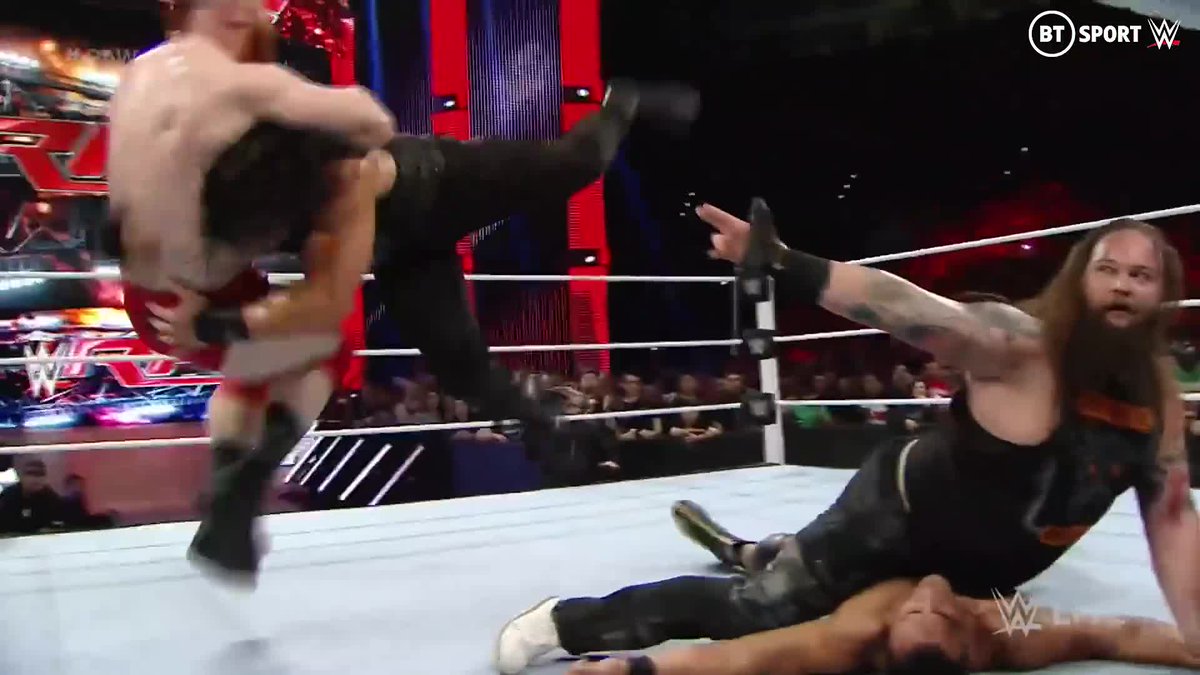 Bray Wyatt hitting the Sister Abagail then pointing at Sheamus right before Roman Reigns speared him is smooth as hell 😮‍💨