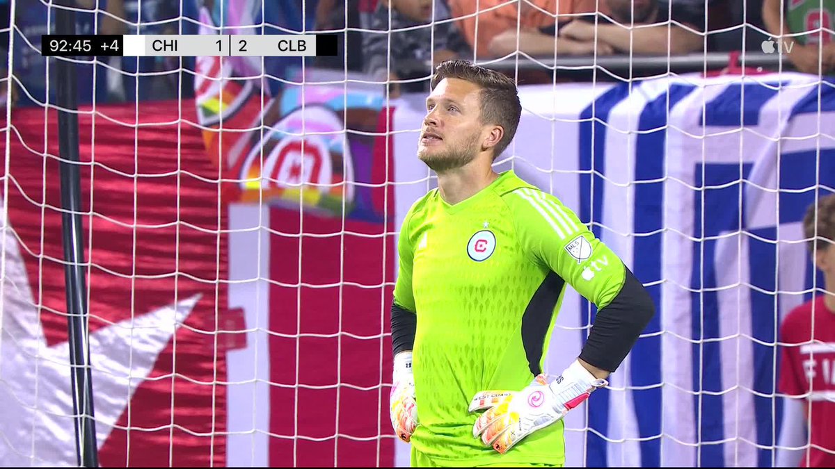 Zelarayán won it FROM HIS OWN HALF 🤯 (via Major League Soccer)