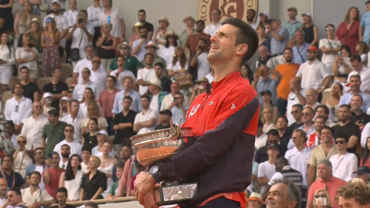🇷🇸❤️🇷🇸 #RolandGarros | Novak Djokovic