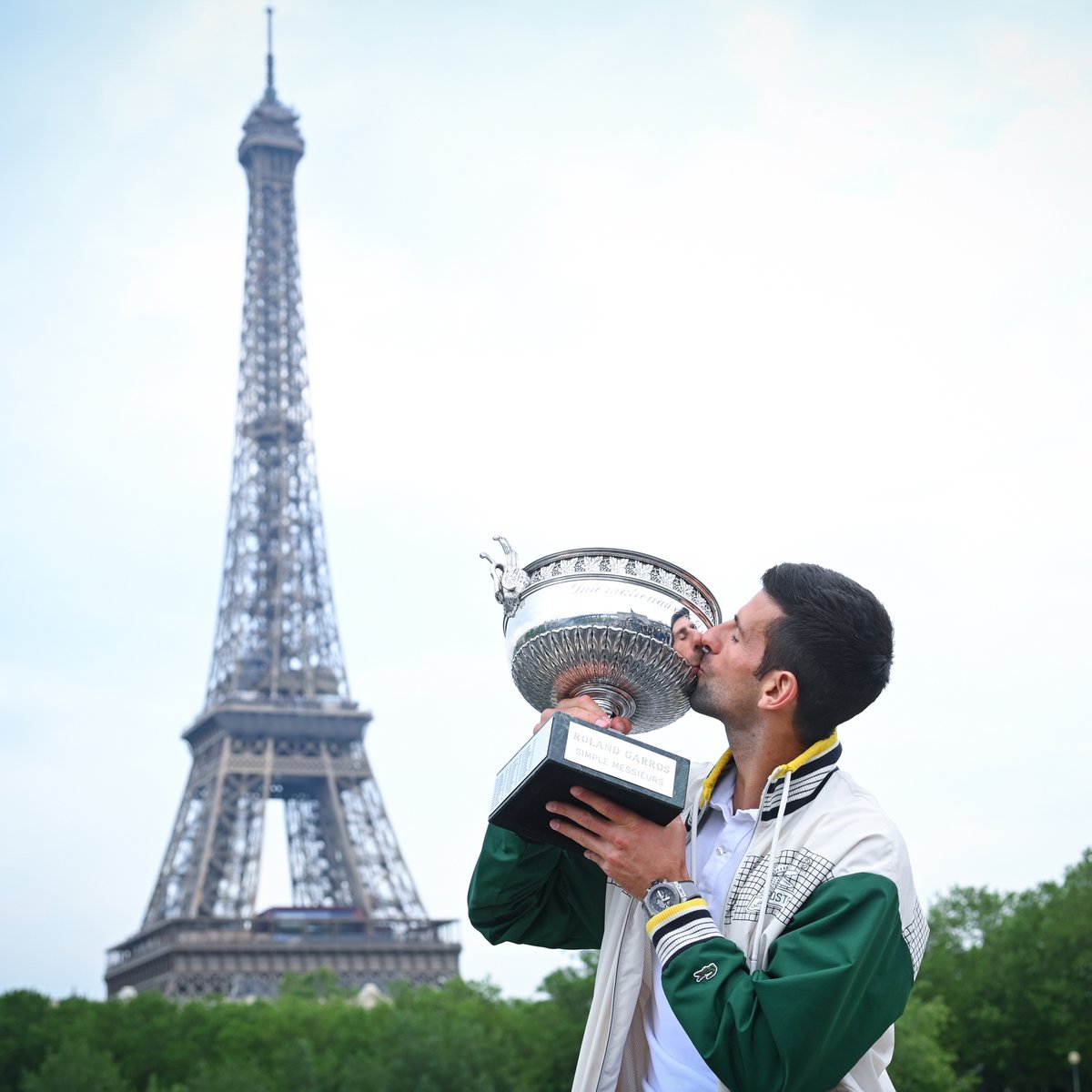 "I'm very thrilled and proud to make history of the sport that I truly love". Novak Djokovic 23 🏆✨