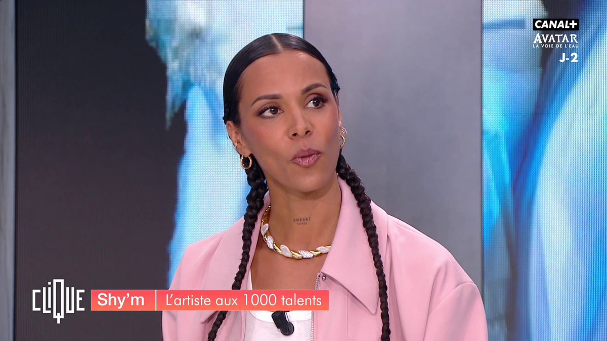 "C'est tellement fou ce que l'on vit, mais il ne faut pas ignorer pour autant la santé mentale." - Shy’m (Shy'm) revient sur l'importance de faire attention à soi. #Clique, tous les soirs à 19H15 en clair et en direct sur CANAL+.