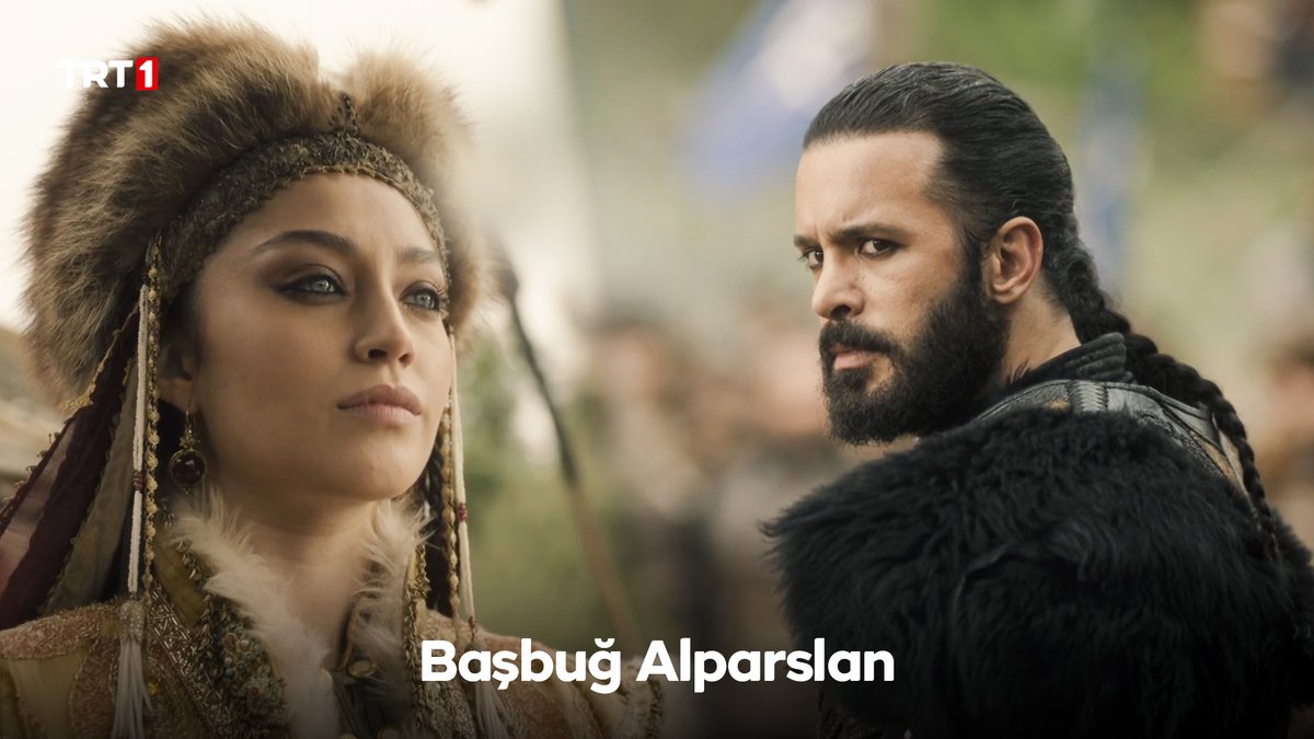 “Yere göğe ve ikisi arasındaki her şeye yemin olsun ki şu kılıcı tuttuğum elimde kuvvet kalmayana dek önünüzde savaşacağım!’’ ⚔️🔥 #AlparslanBüyükSelçuklu