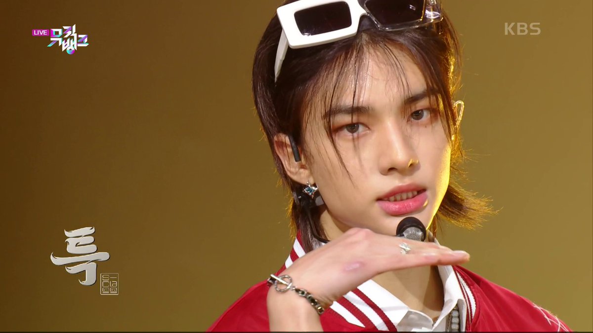 [Music Bank] - Stray Kids Stray Kids shows why they’re “S-Class” with another stunning performance! 😎💯 For more videos on Music Bank, head to our official YouTube channel! #StrayKids #SClass #MusicBank #KBSWORLDTV KBS 230609 방송