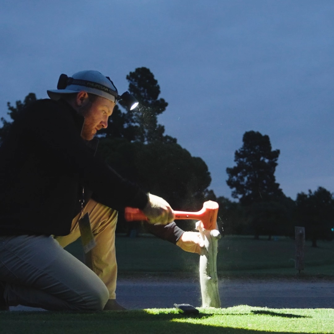 Rise and shine 🌅 Spend an early morning with the #USOpen agronomy team.