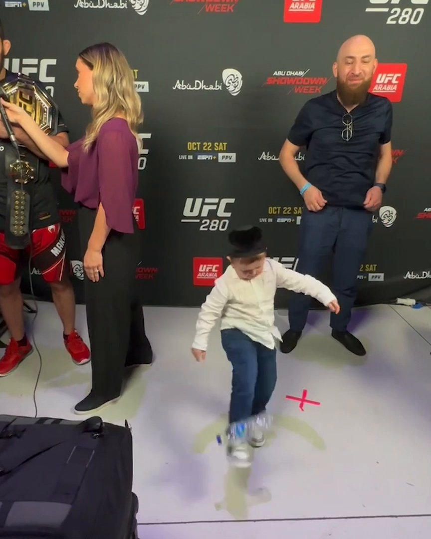 Throwback to when Islam won the belt and let Hasbulla be there for the post fight interview