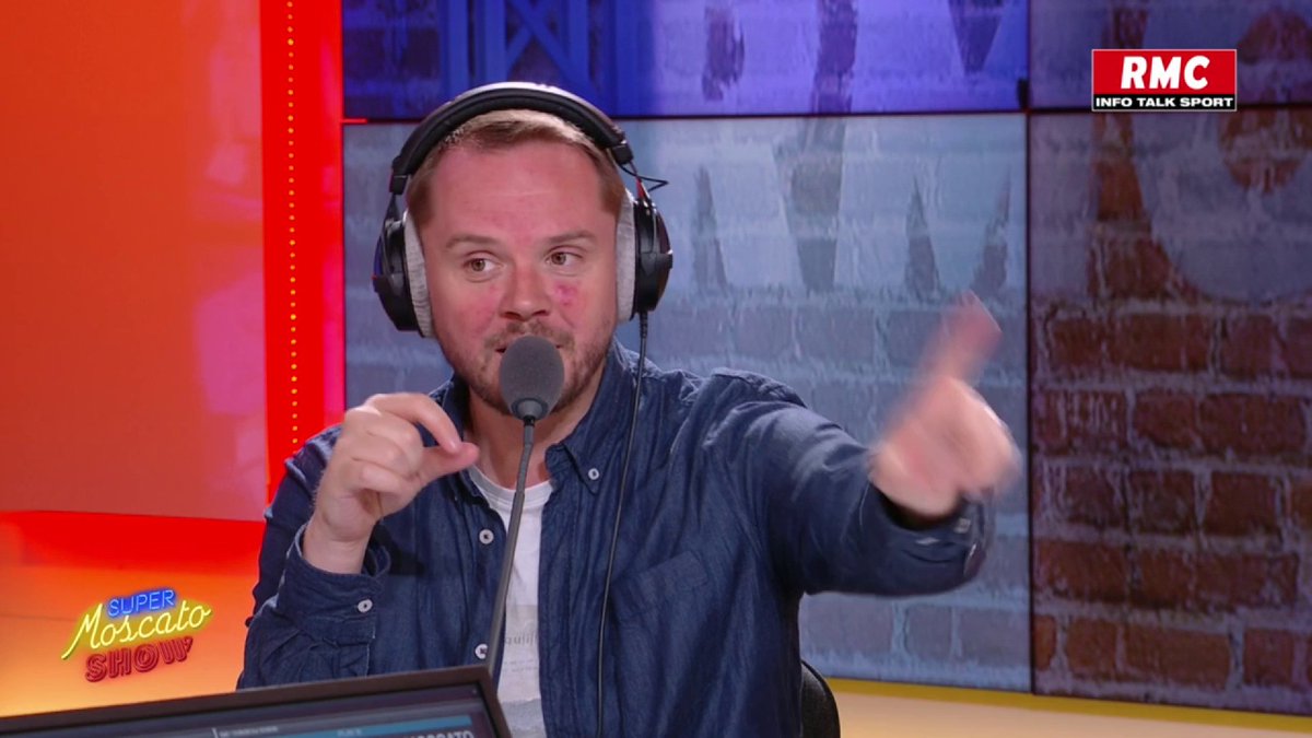 😂 Quand Moscato et Di Meco ne tiennent plus en place pendant l'historie de Denis Charvet sur Romain Sazy.