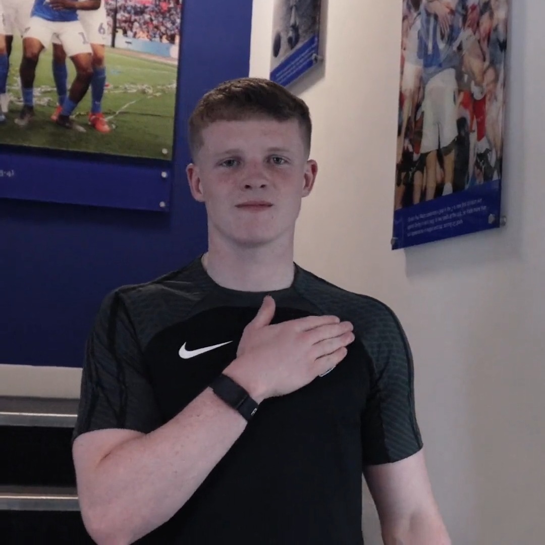 He's a BLUE ๐ #Pompey