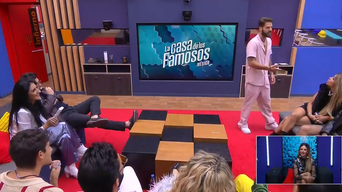 ¡Árbitrooo! Esas bocas, Jorge Losa y MariaFernandaQuiroz💜 😗 Disfruta el 24/7 de #LaCasaDeLosFamososMx a través de ViX 🧡 👉