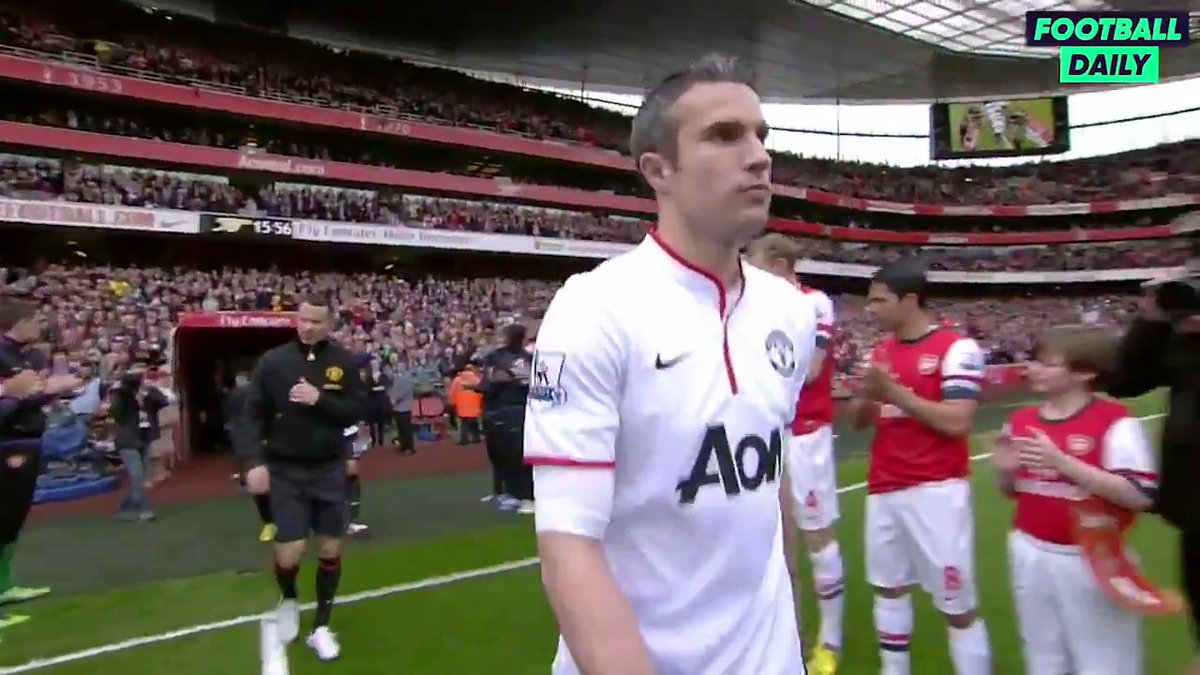Arsenal giving RVP a guard of honor at the Emirates will never be topped 😭