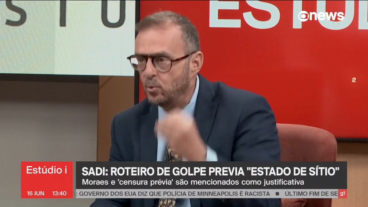 “A burrice bolsonarista salvou, em grande parte, a democracia. A imbecilidade dessas pessoas envolvidas nos salvou. É para fazer um monumento à imbecilidade bolsonarista”, diz Octavio Guedes no Estúdio i. ➡ Assista na #GloboNews, com Andréia Sadi: