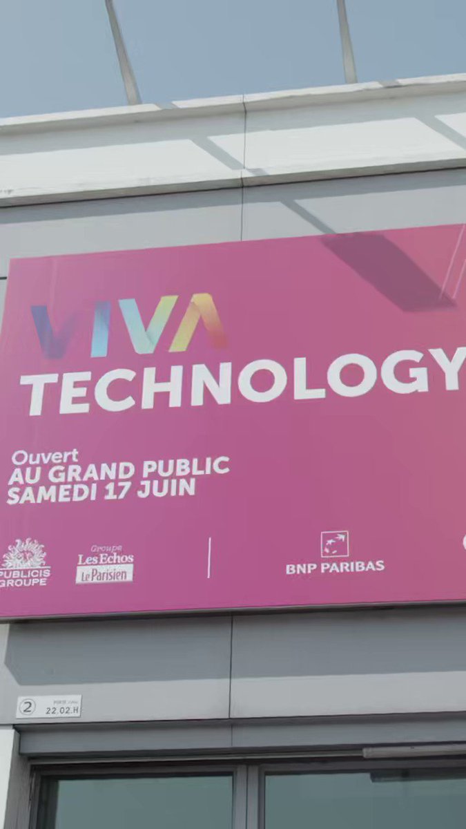 📢POV: 3️⃣rd day of VivaTech ➡️ let’s find out all about the new trends in #payments! ↩️ #BNPPAdvance #POV #vivatech #fintech