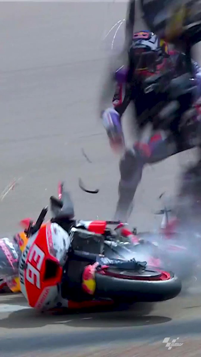 This was the HUGE crash that brought the red flag at the end of P2 💥 Thankfully Marc Márquez and Johann Zarco got up and are OK! 🙌 #GermanGP 🇩🇪 | #MotoGP
