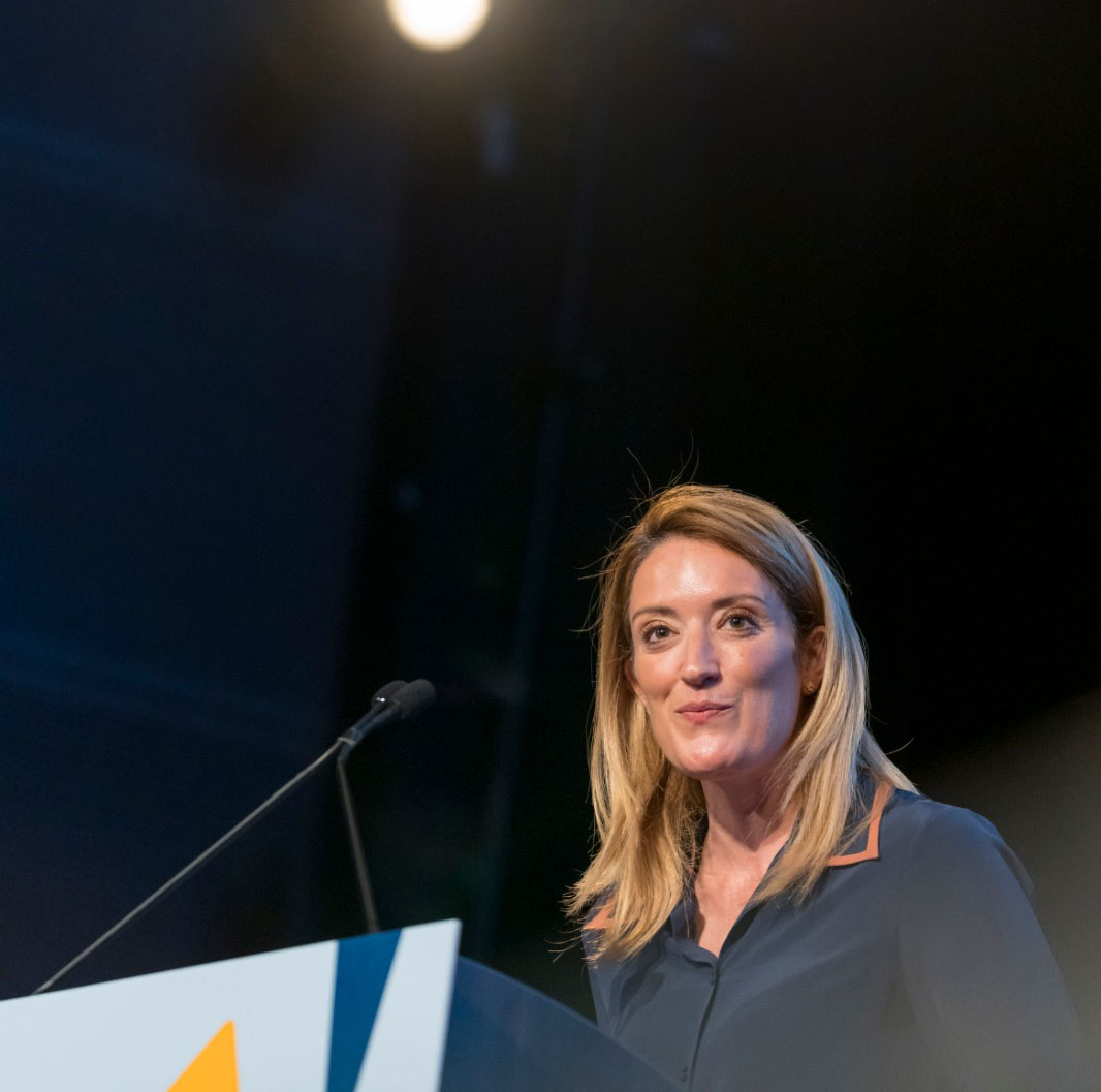 EU enlargement is a win-win for both the EU and the new entering members. European Parliament supports the Western Balkans' call for an accelerated EU accession process. Our home is open to those who live by our values and who look to a shared united future. Prespa Forum Dialogue