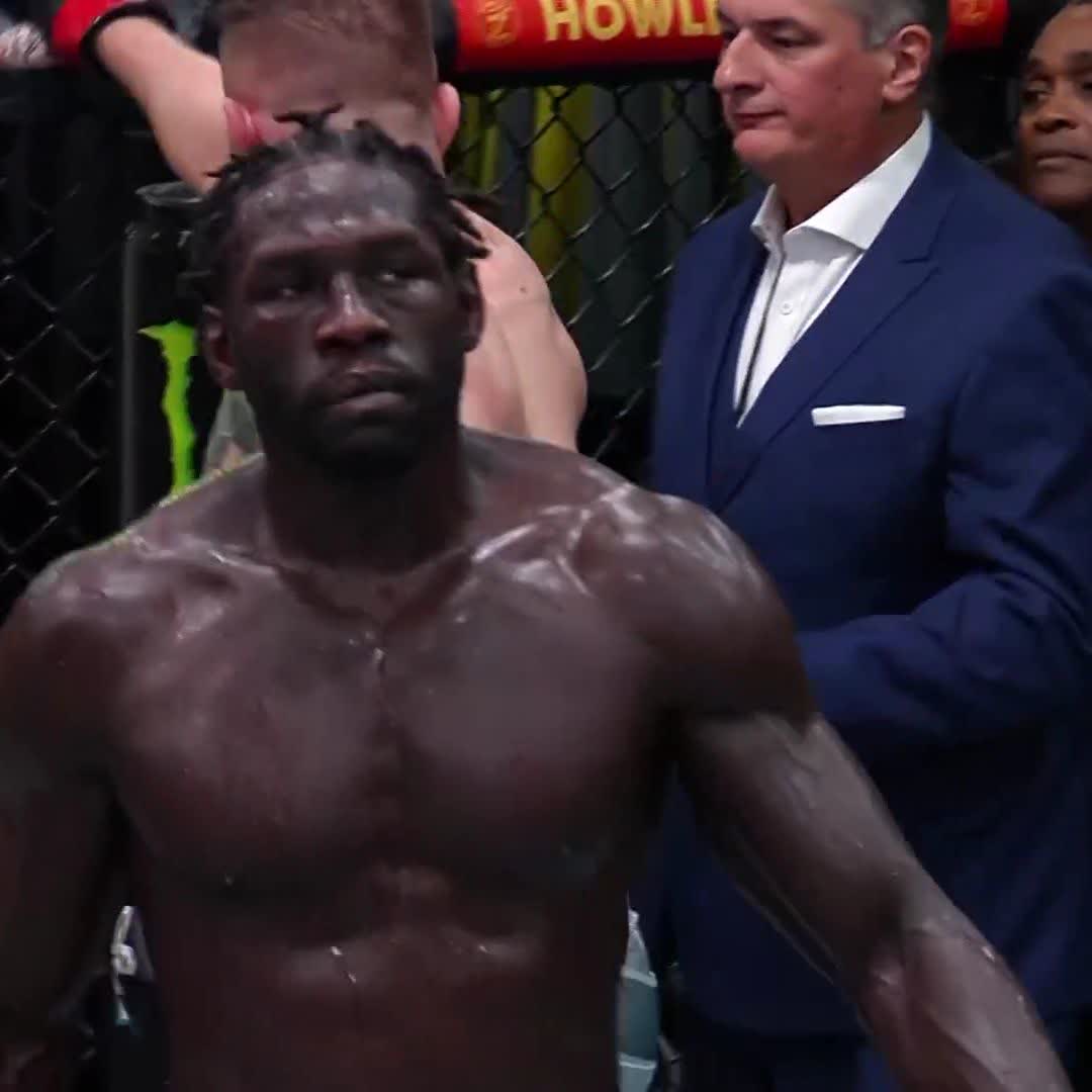 ALL TOUGHNESS. ALL HEART. 🦍 Jared Cannonier and Marvin Vettori go the distance in an absolute SLUGFEST. #UFCVegas75