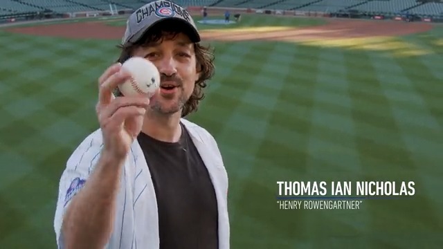 One of the most iconic baseball movie scenes recreated 30 years later. ⚾ Get your tickets for Rookie of the Year 30th Anniversary Day at Wrigley Field: