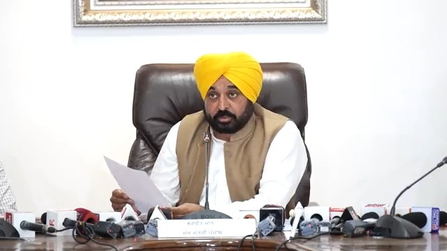 ਅਸੀਂ ਨਵੇਂ ਐਕਟ ਰਾਹੀਂ ਇਹ ਯਕੀਨੀ ਬਣਾਵਾਂਗੇ ਕਿ ਗੁਰਬਾਣੀ Free to Air ਹੋਵੇ…ਗੁਰਬਾਣੀ ਦਾ ਪ੍ਰਸਾਰਣ ਸਾਰਿਆਂ ਲਈ ਮੁਫ਼ਤ ਹੋਵੇ…ਕਨੂੰਨੀ ਰਾਏ ਲੈਕੇ ਹੀ ਅਸੀਂ ਨਵਾਂ ਐਕਟ ਲਿਆ ਰਹੇ ਹਾਂ…