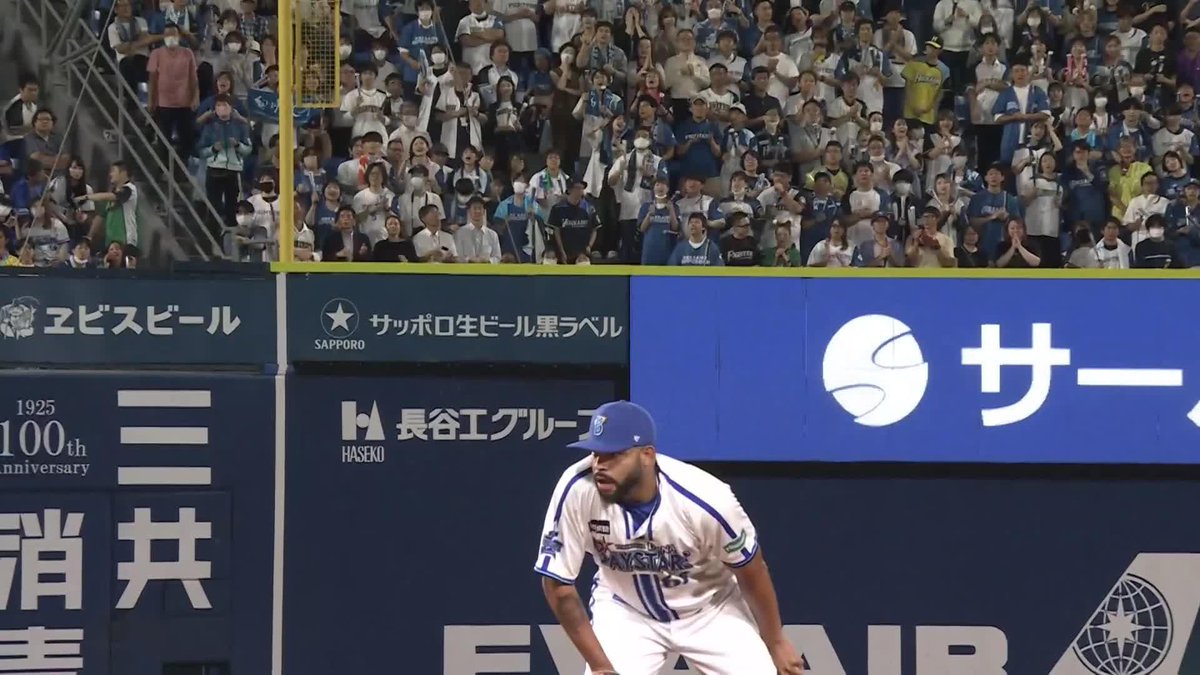 吠えた!!!!! #エスコバー 選手魂の投球🔥🔥🔥 8回表 DB 3 - 3 F #オトコハダマッテナゲルダケ #baystars