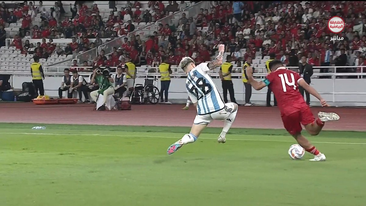 Momen Asnawi Mangkualam Bahar vs Alejandro Garnacho.🧱🇮🇩