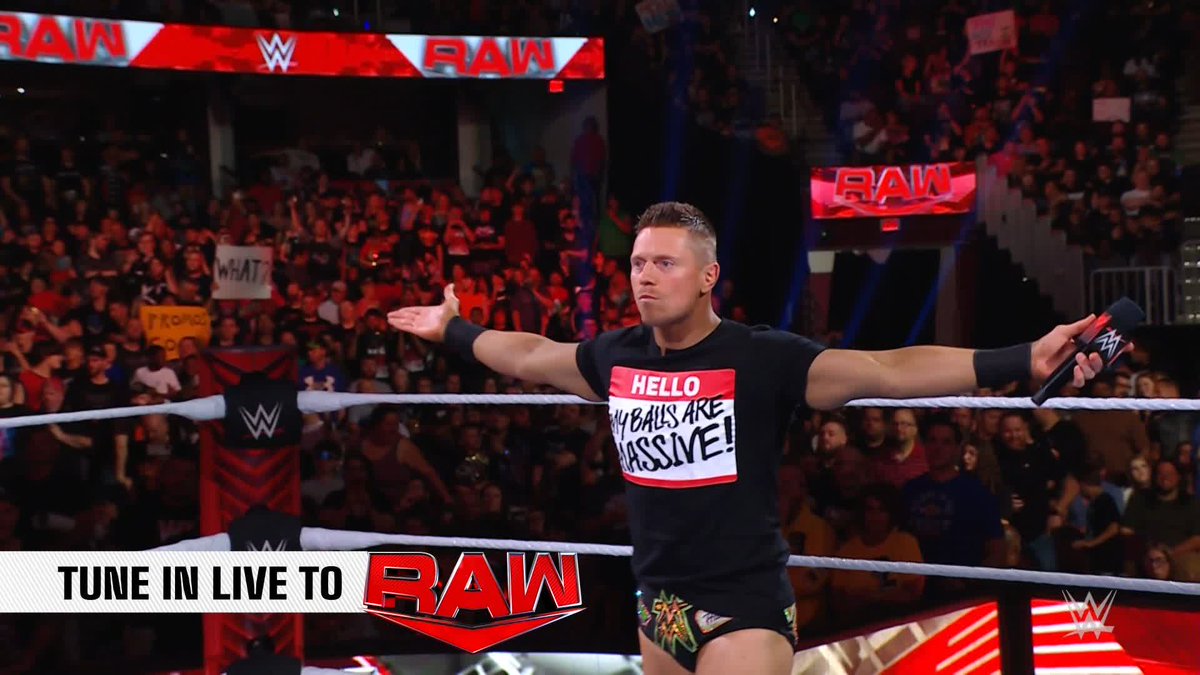 CIAMPA IS BACK! @CiampaWWE has returned on #WWERaw!
