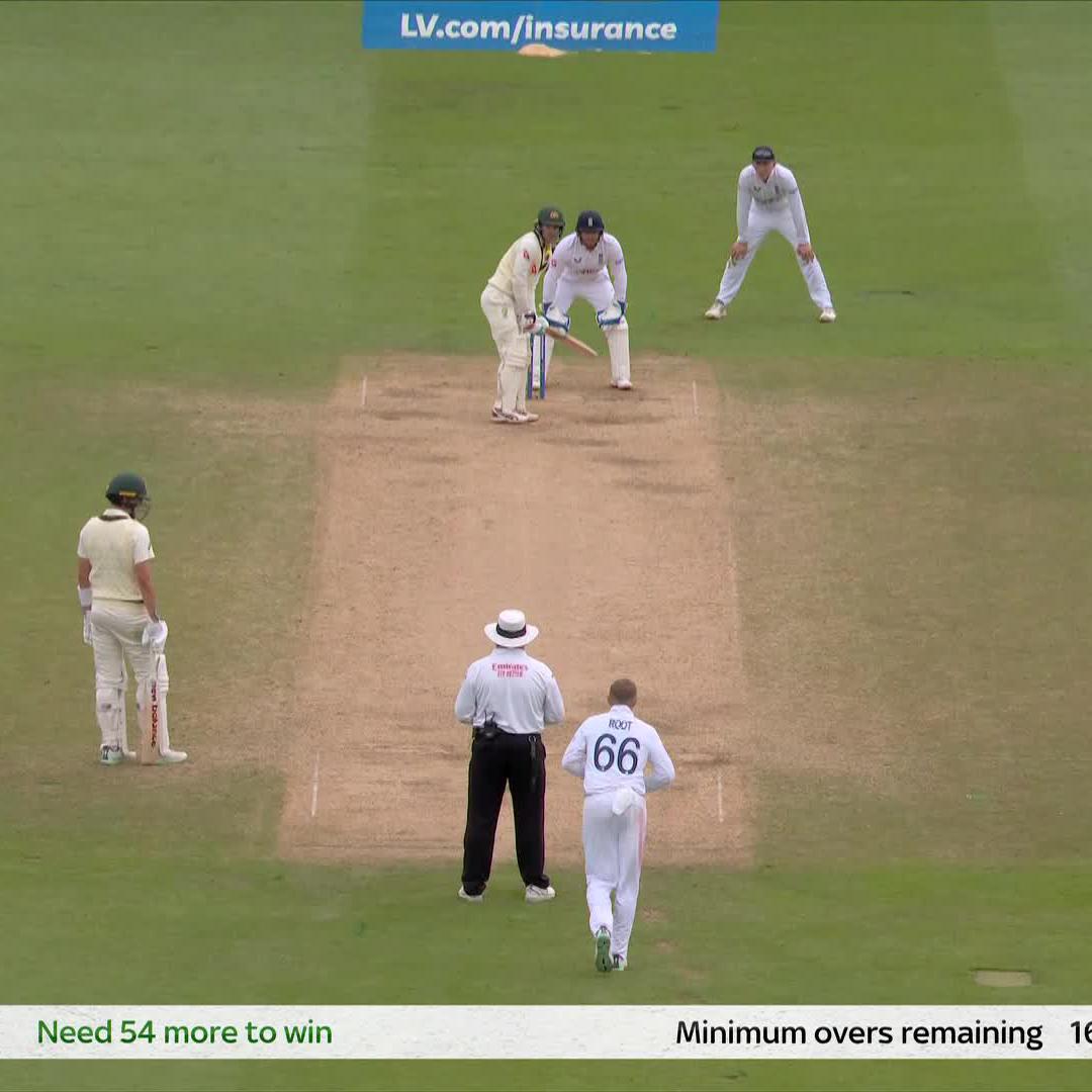 WHAT. A. GRAB. Joe Root makes no mistake this time! Eight down. #EnglandCricket |#Ashes