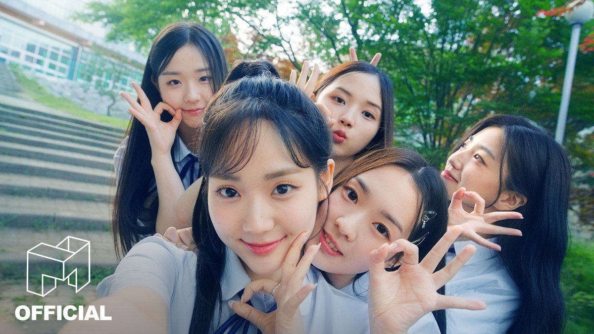 tripleS(트리플에스) +(KR)ystal Eyes ‘Touch+’ MV #tripleS #트리플에스 #トリプルS #KRystalEyes #크리스탈아이즈 #Touch+ #AESTHETIC #SeoYeon #JiWoo #ChaeYeon #SooMin #SoHyun
