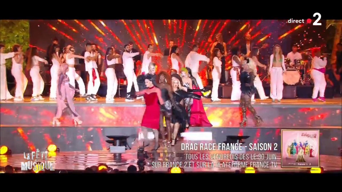 Les queens de la saison 2 de Drag Race France 👑🇫🇷 ont fait leur show sur la scène de la #FeteDeLaMusique ! Quelle énergie ! 🔥 #FDLM
