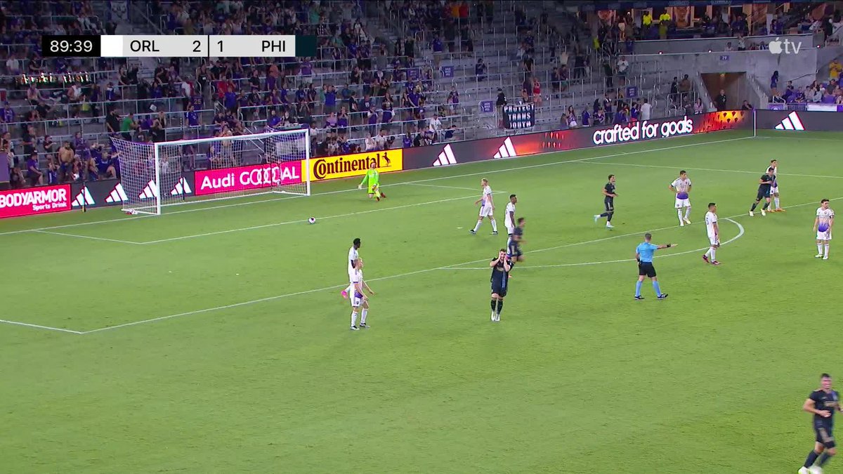 JOSE MARTINEZ! 🤯 What a stunner for his first MLS goal! #DOOP