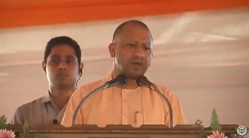 आधी आबादी को नकार कर कोई समाज सशक्त नहीं हो सकता है...