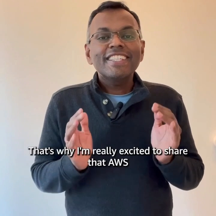 #AWS introduces the #GenerativeAI Innovation Center. 📣 This program offers workshops, engagements & trainings aimed to help organizations build & deploy generative AI solutions with the support of AWS AI & ML experts. Learn more. 👉