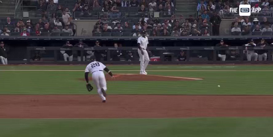 LAUNCH. JOSH. DONALDSON. TO. THE. SUN.