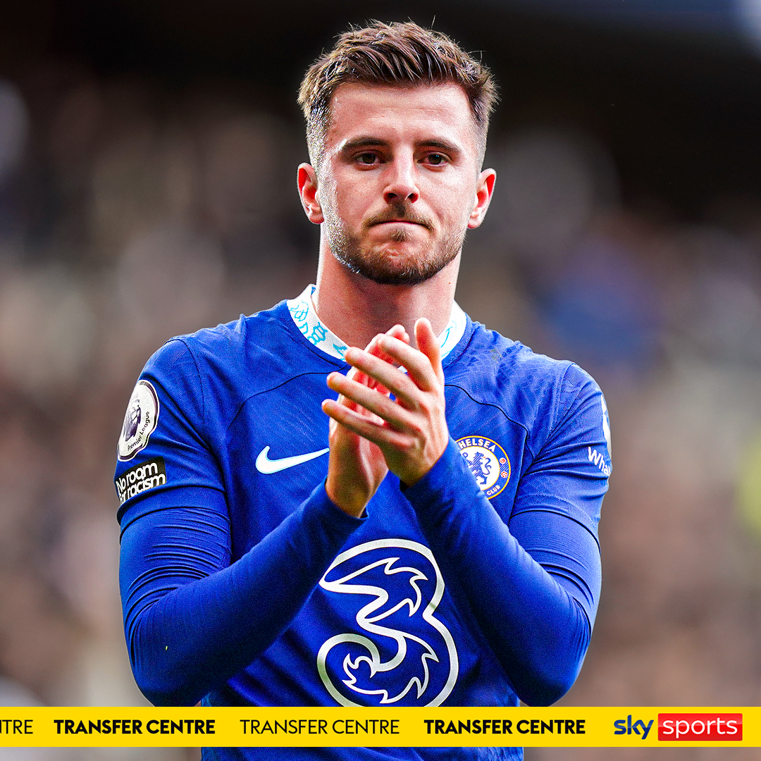 BREAKING! Manchester United have made a third bid for Chelsea midfielder Mason Mount, believed to be in the region of £55m. 🔴 Chelsea are yet to review the offer.