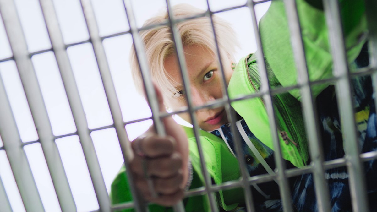 SHINee 샤이니 ‘HARD’ MV Teaser 〖HARD - The 8th Album〗 ➫ 2023.06.26 6PM KST #SHINee #샤이니 #HARD #SHINee_HARD 💿Pre-order