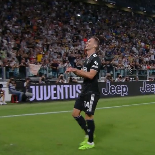 Il primo gol in bianconero di Milik ⚪️⚫️🎉 📆 31/08/2022 🆚 Spezia
