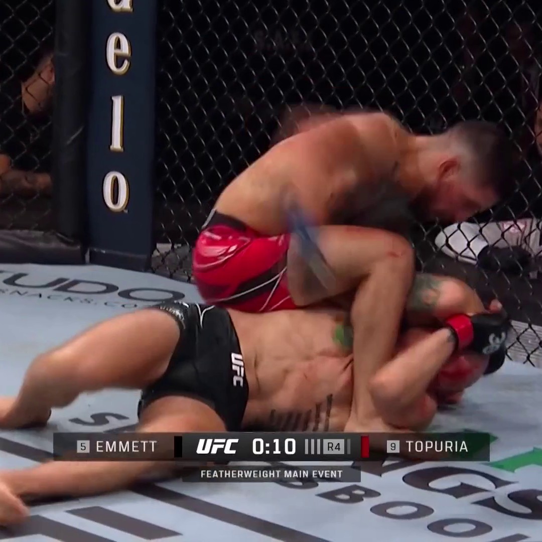Lo que pega Ilia Topuria. Lo que resiste Josh Emmett. Que locura. #UFCJackonville | #UFCEurosport