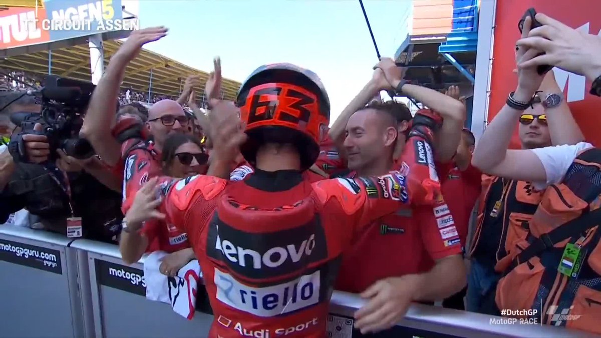 🫶 Pecco Bagnaia loves Assen! Two Grand Prix victories in two years at The Cathedral of Speed! 🥇🥇 #DutchGP 🇳🇱