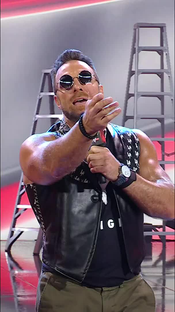 Say his name! 🗣️ #WWERaw