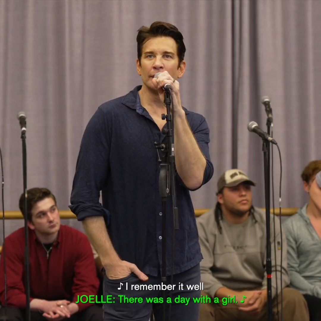 .Andy Karl leads the #OVGroundhogDay cast as they meet with the band for rehearsals for 'One Day', written by @TimMinchin Watch more: