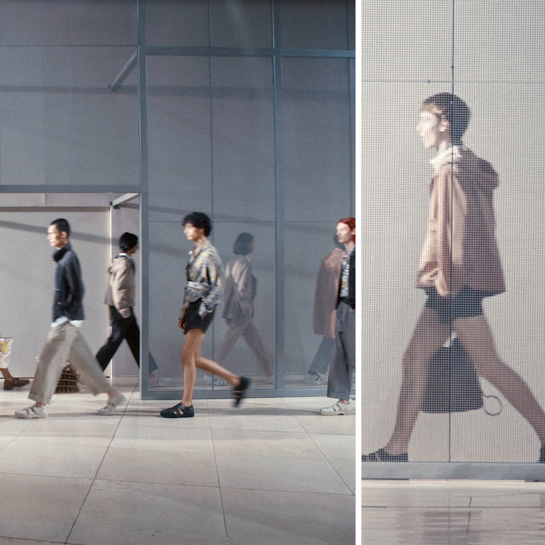 Discover the men's summer 2024 looks, constructed with the weightlessness of daylight. The collection is soft and sweet as a summer breeze. #HermesHomme