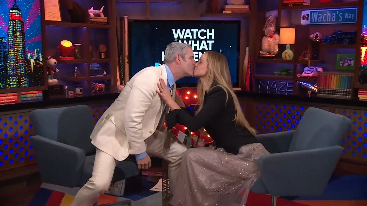 Jennifer Lawrence just kissed Andy Cohen and asked him: “Did IT 🍆 move?” 😭💀